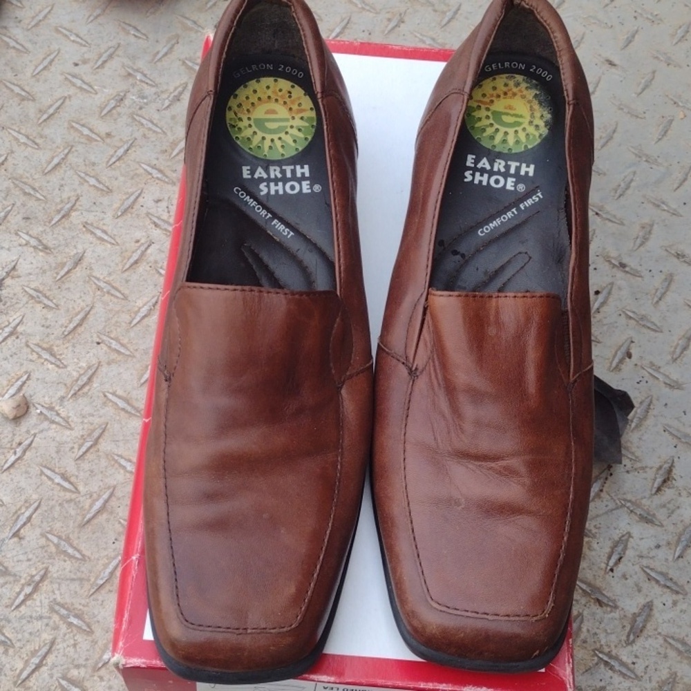 Earth Shoes